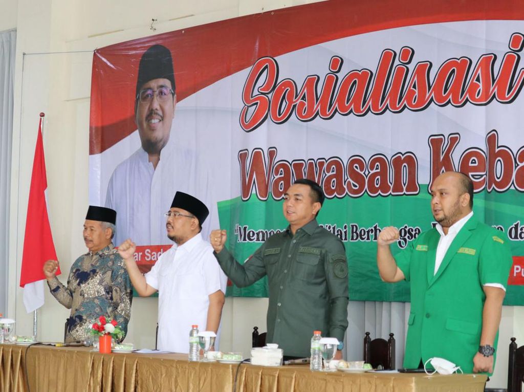 Bertemu Tokoh NU Kota Blitar, Ketua Gerindra Jatim Minta Dukungan Politik