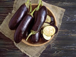 Sederet Makanan Penurun Kolesterol Alami yang Wajib Dicoba, Termasuk Terong