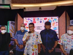 Sandiaga Uno Sebut Bupati Tangerang Calon Pemimpin DKI Jakarta Sandiaga Uno Sebut Bupati Tangerang Calon Pemimpin DKI Jakarta