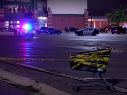 Penembakan di Mal Indiana AS, 4 orang Tewas!