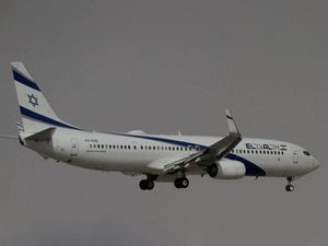 Arab Saudi Buka Wilayah Udara, Israel Tambah Penerbangan ke Asia