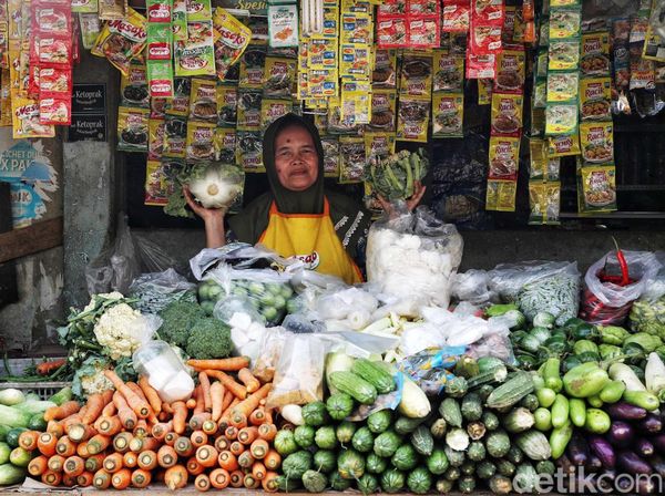 Potret Pedagang yang Bertahan di Tengah Mahalnya Kebutuhan Pokok