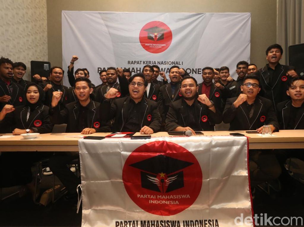 Gelar Rakernas, Partai Mahasiswa Indonesia Tak Siap Ikut Pemilu 2024 Gelar Rakernas, Partai Mahasiswa Indonesia Tak Siap Ikut Pemilu 2024