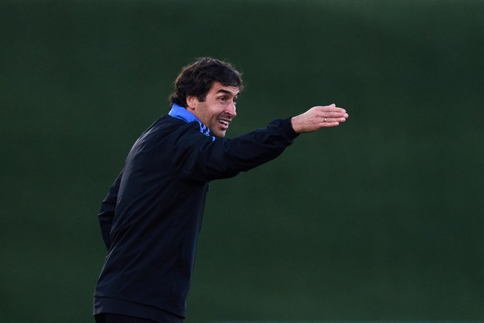 MADRID, SPAIN - JANUARY 08: Head coach Raul Gonzalez of Real Madrid Castilla gestures during the Primera RFEF Group 2 match between Real Madrid Castilla and FC Andorra at Estadio Alfredo Di Stefano on January 08, 2022 in Madrid, Spain. (Photo by Angel Martinez/Getty Images)