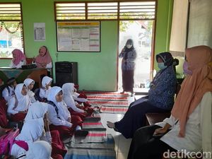 9 Siswa Baru SDN Kawedusan 2 Blitar Ikuti MPLS Bareng Kelas 2-6 9 Siswa Baru SDN Kawedusan 2 Blitar Ikuti MPLS Bareng Kelas 2-6