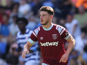 Ten Hag Mau-mau Saja Beli Pemain Inggris, tapi...