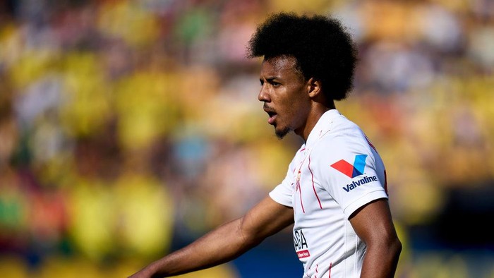 VILLARREAL, SPAIN - MAY 08: Jules Kounde of Sevilla FC looks on during the La Liga Santander match between Villarreal CF and Sevilla FC at Estadio de la Ceramica on May 08, 2022 in Villarreal, Spain. (Photo by Aitor Alcalde Colomer/Getty Images)