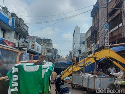 Ditolak Warga, Pemkot Tetap Jadikan Jalan Cihideung Jadi Pedestrian