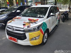Stiker COVID-19 Dicopot, Kini Mobil Gibran Buat Promosi ASEAN Para Games