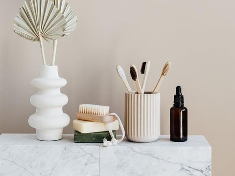 Perlengkapan mandi di hotel boleh dibawa pulang.