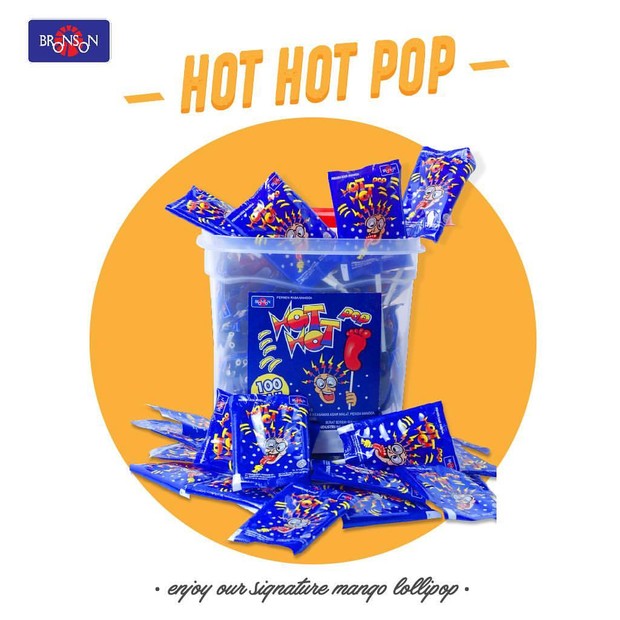 Permen Hot Hot Pop/ Foto: instagram.com/bronsonprima Permen Hot Hot Pop merupakan salah satu jajanan dulu yang masih eksis hingga sekarang.