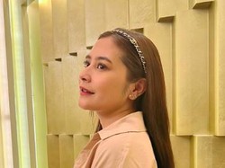 Prilly Latuconsina Jadi Dosen Praktisi di UGM