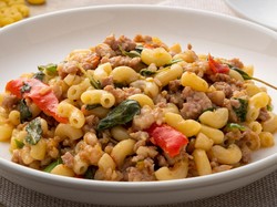 Resep Makaroni Tumis Ayam dan Kemangi yang Praktis dan Sedap Rasanya