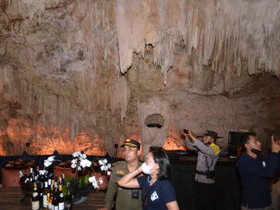 Deretan Foto Restoran dalam Gua di Bali yang Kini Tutup