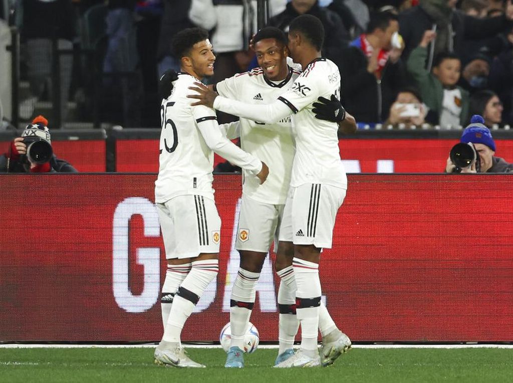 Ten Hag: Martial-Sancho Fit untuk MU Vs Nottingham Forest Ten Hag: Martial-Sancho Fit untuk MU Vs Nottingham Forest