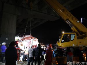 Polisi soal Kapan Lampu Merah Ada di TKP Kecelakaan Cibubur: 3 Bulan Lalu Polisi soal Kapan Lampu Merah Ada di TKP Kecelakaan Cibubur: 3 Bulan Lalu