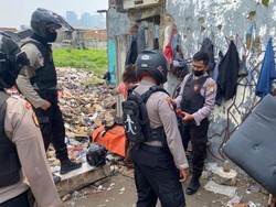 Polisi Pantau Kampung Boncos Tiap Hari Usai Gerebek Lapak Narkoba