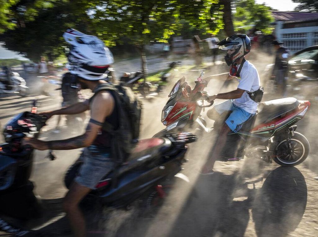 Lebih Murah, Kuba Demam Motor Listrik Bikinan China, Ini Fotonya