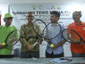 Adu Tenis Antar Alumni Perguruan Tinggi Kembali Digelar