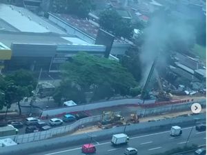 Lalin ke Cawang Ditutup Imbas Kebocoran Pipa Gas di MT Haryono