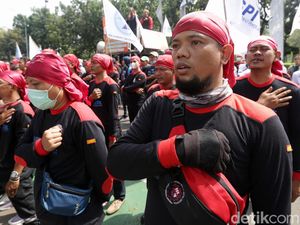 Minta Anies Perjuangkan UMP Rp 4,6 Juta, Kalau Tak Dikabulkan Buruh Mau Apa?