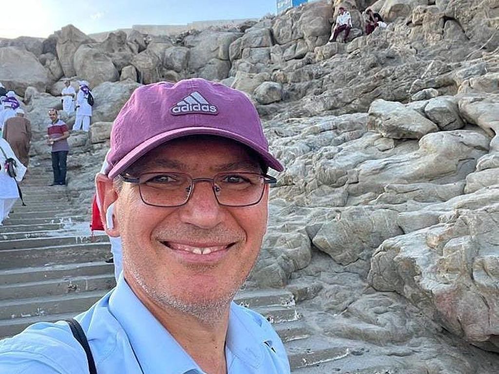 Gil Tamary, Orang Israel yang Masuk Mekah dan Nge-vlog Itu Minta Maaf Gil Tamary, Orang Israel yang Masuk Mekah dan Nge-vlog Itu Minta Maaf