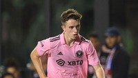 Harvey main di babak kedua lawan Barca. Ia dimasukkan Phil Neville, ayahnya yang juga pelatih Inter Miami, sebagai pemain pengganti. Foto: Getty Images/James Williamson - AMA