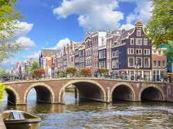 Video Cerita Ramadan dari Belanda: Puasa 16 Jam hingga Rindu Takjil