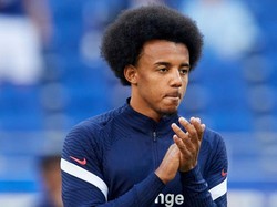 Maaf Barcelona, Kini Chelsea Menangkan Perburuan Jules Kounde