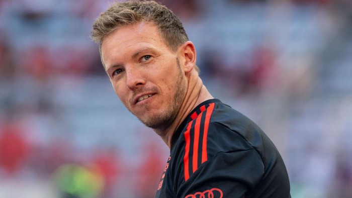 16 July 2022, Bavaria, Munich: Soccer: Bundesliga, team presentation and training FC Bayern at Allianz Arena. Coach Julian Nagelsmann of Munich in action. Photo: Sven Hoppe/dpa - IMPORTANT NOTE: In accordance with the requirements of the DFL Deutsche Fußball Liga and the DFB Deutscher Fußball-Bund, it is prohibited to use or have used photographs taken in the stadium and/or of the match in the form of sequence pictures and/or video-like photo series. (Photo by Sven Hoppe/picture alliance via Getty Images)