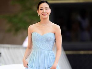 Kim Go Eun Bikin Artis di Blue Dragon Series Awards Berkaca-kaca, Ini Sebabnya Kim Go Eun Bikin Artis di Blue Dragon Series Awards Berkaca-kaca, Ini Sebabnya