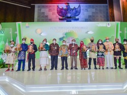 KLHK Serahkan 10 Penghargaan Kalpataru & 42 Nirwasita Tantra