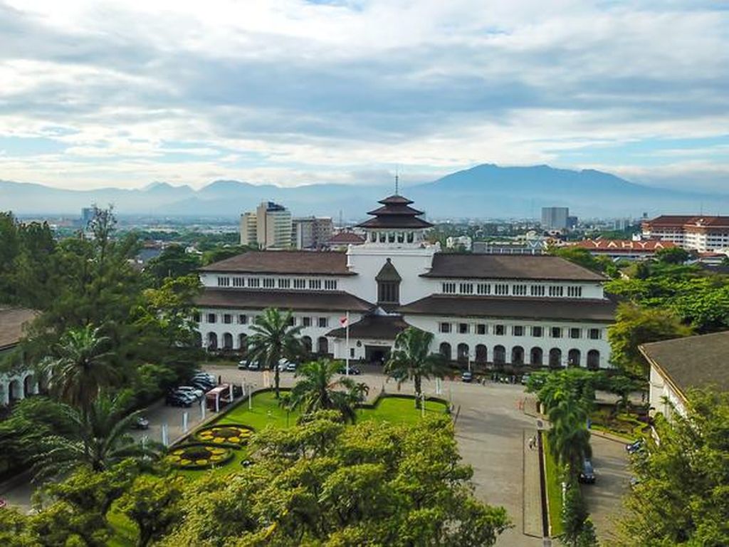 Akademisi-Kongres Sunda Usulkan Perubahan Nama di RUU Provinsi Jabar