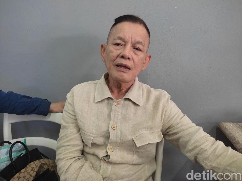 Tak Jadi Masuk Bui, Letjen (Purn) Djadja Suparman Masih di Rumah Tak Jadi Masuk Bui, Letjen (Purn) Djadja Suparman Masih di Rumah