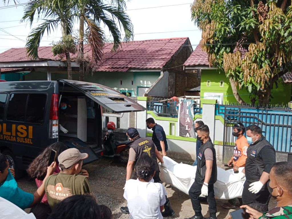 Mayat Wanita di Makassar Ditemukan Membusuk dalam Rumah