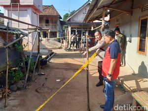 Calon Kades di Ogan Ilir Diduga Tewas Ditembak dengan Senjata Rakitan Calon Kades di Ogan Ilir Diduga Tewas Ditembak dengan Senjata Rakitan
