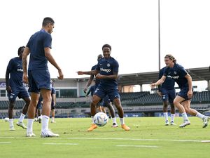 Tuchel, Kapan Mainkan Raheem Sterling dan Kalidou Koulibaly? Tuchel, Kapan Mainkan Raheem Sterling dan Kalidou Koulibaly?