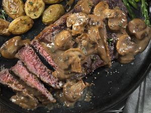 3 Resep Beefsteak Rumahan yang Berbumbu Spesial Untuk Makan Bersama Keluarga