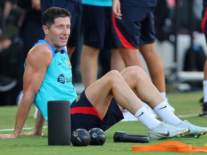 FORT LAUDERDALE, FLORIDA - JULY 19: Robert Lewandowski of FC Barcelona looks on before a preseason friendly against Inter Miami CF at DRV PNK Stadium on July 19, 2022 in Fort Lauderdale, Florida. (Photo by Michael Reaves/Getty Images)