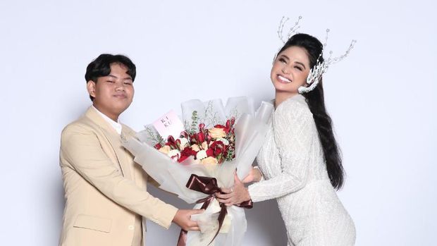 Dewi Perssik dan Gabriel