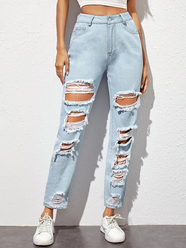 Foto: pinterest.com/SHEIN Distressed jeans/