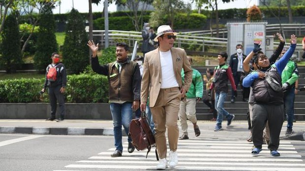 Gubernur Ridwan Kamil turut dalam Citayam Fashion Week/@ridwankamil