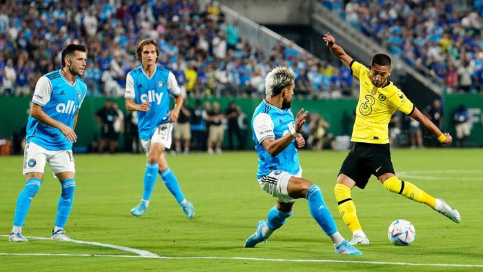 CHARLOTTE, NORTH CAROLINA - JULY 20: Hakim Ziyech of Chelsea shoots during the Pre-Season Friendly match between Chelsea FC and Charlotte FC at Bank of America Stadium on July 20, 2022 in Charlotte, North Carolina. (Photo by Jacob Kupferman/Getty Images)