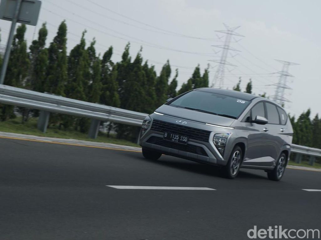 Hyundai Stargazer Sudah Parkir di Garasi Konsumen Mulai Agustus