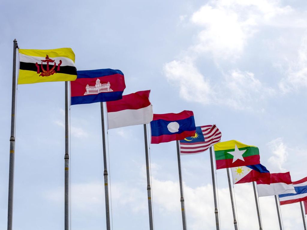 5 Bentuk Kerja Sama Negara-Negara ASEAN, Bidang Budaya-Ekonomi