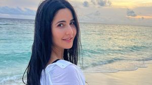 Basah-basahan, Katrina Kaif Rayakan Ultah di Maldives