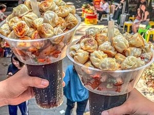 Inovatif! Kemasan Minuman Ini Bisa Sekaligus Jadi Tempat Camilan Inovatif! Kemasan Minuman Ini Bisa Sekaligus Jadi Tempat Camilan