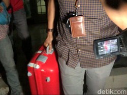 8 Jam KPK Geledah Kantor Dinas PUTR Sulsel, Bawa 1 Koper-3 Kardus Berkas