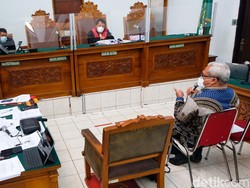 Ahli Tata Negara di Sidang Maming Bicara Penegak Hukum Tangani Kasus Sama