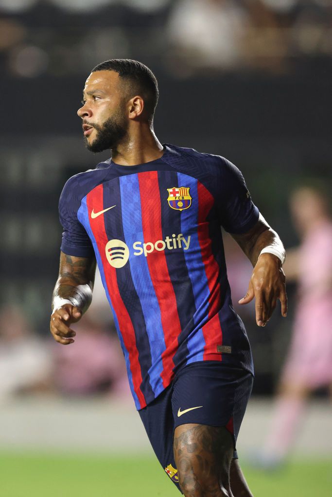 FORT LAUDERDALE, FL - JULY 19: Memphis Depay of FC Barcelona during the pre season friendly between Inter Miami CF and FC Barcelona at DRV PNK Stadium on July 19, 2022 in Fort Lauderdale, Florida. (Photo by James Williamson - AMA/Getty Images)